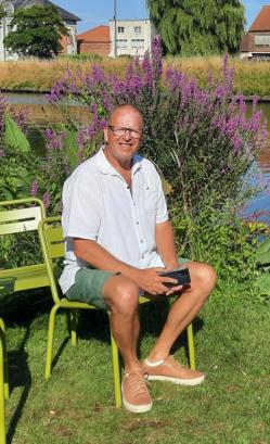 MOS held Eddy Marchand